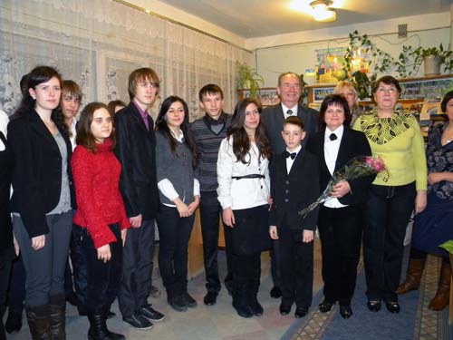 Встреча с экс-мэром Виктором Кривошеевым дала школьникам немало полезной информации к размышлению 
