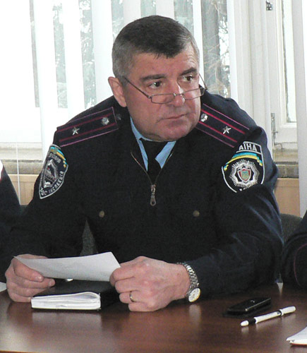 По словам Леонида Сигаева, число пострадавших на дорогах увеличилось: если в 2011-м году в ДТП погибли 7, а травмировались 117 человек, то в 2012-м году в 96 ДТП погибли 19, а травмировались 125 человек