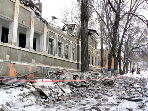 Руины здания на улице Горького находились в государственной собственности, и город никакого отношения к нему имел